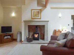 Woodpecker Cottage - UKC3412 - Image 2