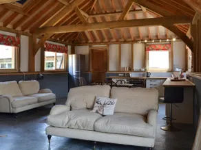 Little Barn - UKC2539 - Image 3