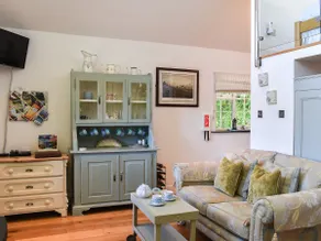 Woodland Retreat - Image 2