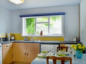 Kinnettas Cottage - Image 4