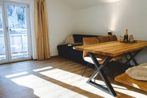Chalet for 2–10 people - Image 3