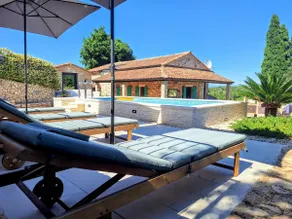 Villa Aurelia, votre centre de bien-être et spa familial - Image 4