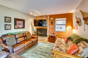 Cozy Angel Fire Condo < Half Mi to Resort! - Image 2