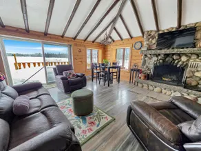 Cozy Cottage on the Lake. - Image 5