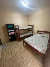 House with Air-conditioned Suites just 800 meters from the beach - Image 2