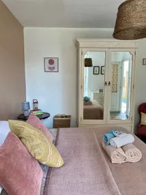 Joli Canard, Pet-Friendly Village Gîte - Image 4