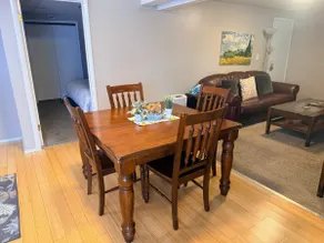 Comfy Basement Apartment -King Bed/Kitchen/Laundry - Image 3