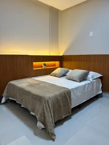 Sensational Concierge Apartment - Image 5