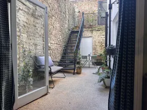 Cozy Flat Near Beach & Town with Private Patio - Image 5