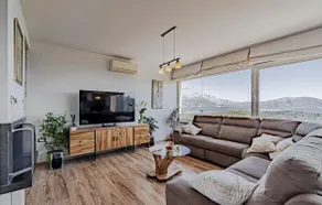 Smukt hjem i Zrnovo med sauna - Image 3