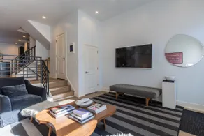 Trendy, Modern, & Comfy Home w/Roofdeck + Backyard - Image 3