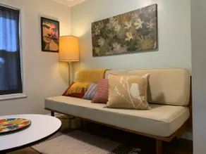 Quiet, cozy park-facing private home/entire house - Image 5