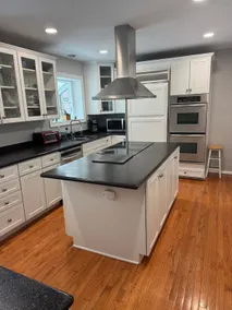Large House Rental in Historic Area - Image 5