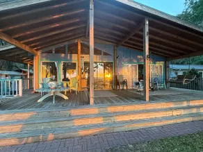 The River House escape - Image 4