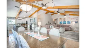 Ocean View Gem 3/2.5 Home 70` Dock Cabana Club included, and Jacuzzi on Property - Image 5