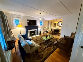 Welcome to the Blue Cottage in Claverack NY - Image 3