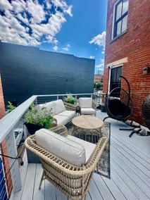 The City Wanderer 2/2 with deck and parking! - Image 2