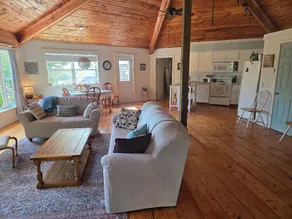 Honeycomb Cottage - Image 2
