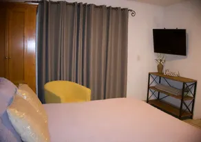 Zoe’s House - Image 2