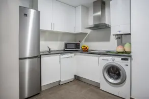 Superior 2 Bedroom Apartment - Malasaña - Image 2