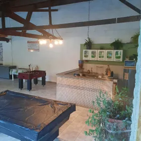 Ranch with pool, barbecue area and soccer field - Image 4