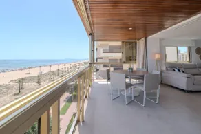 Panoramic Seaviews throughout Condo. Luxury remodeled AIRCO- WIFI FREE. AG BERMUDAS 7A - ONLY FAMILIES - Image 4