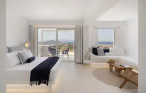 Executive Suite with Sea View - Image 2