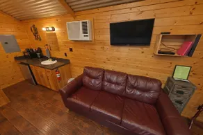 Cozy Hill Country Cabin 1 Getaway - Image 2