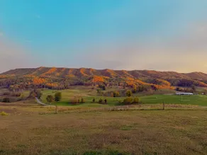 Old Rich Valley Cabin - Image 4