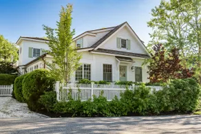 Captains Cottage 3 Bedroom 3,5 Bathroom in Cape Porpoise - Image 2