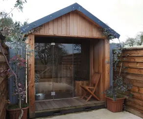 Orchard Sauna Retreat with Hot Tub in 250 acers - Image 2