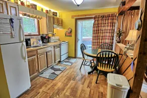 Charming Cabin by Creekside Waterfalls, NC - Image 3