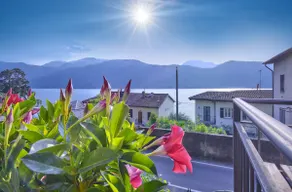 Downtown Ca' Leandro lake view - Image 5