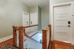The Shenandoah Suite: Private Balcony, Walkable - Image 5