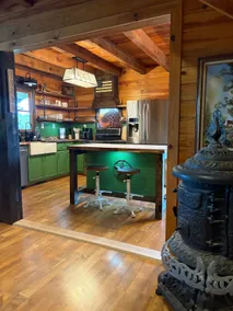 Family Getaway! Fish, Hike, Swim, No Cleaning Fee - Image 5