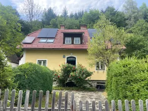 House on the sunny side - Image 2