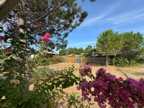 Charming Villa Spa Billiards and Enclosed Garden - Image 2
