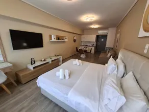 Luxury Apartment @ Aiolou Str, heart of Athens - Image 4