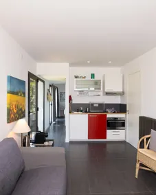 Eastside ocean view apartment - Image 5