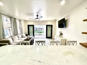 Magazine Mansion - Image 3