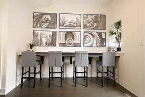 Luxury 3 BR Greystone Near Obama Center - Image 4