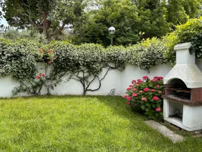 Beautiful Villa with Garden by the Sea - Image 3