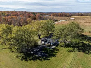 Game Room, 20 Acres, Oversized Rooms - Image 2