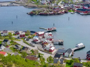Reine seaview cabin - Image 5