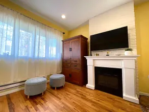 Fran's Lodge - Charming 3BRM Home near NYC - Image 3