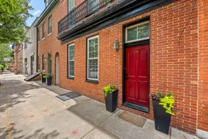 Fells Point - Close to Attractions - Image 4