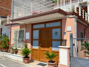 Pako's home - Image 2