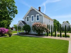 Dundee Hills - Black Villa - Image 2