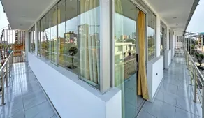 Casa Blanca •Heart of the City - Image 3
