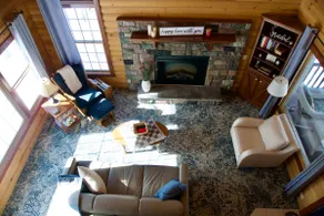 Oak Dale | Breezewood Cabins - Image 2